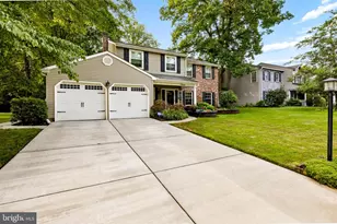 11 Long Bow Dr, Sewell, NJ 08080 - Photo 2