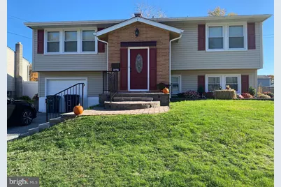 276 Ireland Terrace, Monroe Township, NJ 08094 - Photo 1