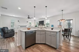 228 Kippen Dr, Monroe Township, NJ 08094 - Photo 10