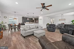 228 Kippen Dr, Monroe Township, NJ 08094 - Photo 12