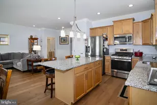 3700 Castleton Dr, Monroe Township, NJ 08094 - Photo 8