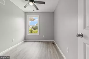 615 Fairmount Dr, Glassboro, NJ 08028 - Photo 14
