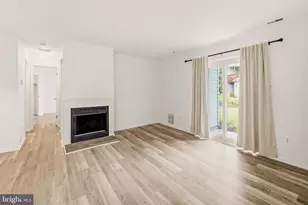 405 Atlanta Court, Sewell, NJ 08080 - Photo 4