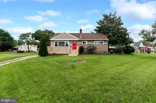 228 Baldwin Rd, Glassboro, NJ 08028 - Photo 2