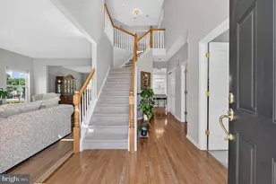 705 Elaine Dr, East Greenwich Township, NJ 08056 - Photo 4