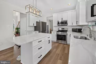 705 Elaine Dr, East Greenwich Township, NJ 08056 - Photo 14