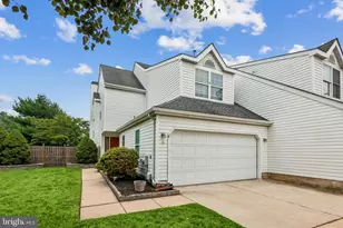 18 Anne's Ct, Sewell, NJ 08080 - Photo 2