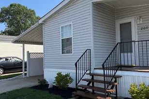 209 Sunnyside Ln, Monroe Township, NJ 08094 - Photo 2