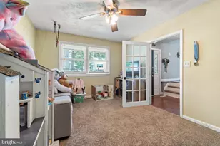 521 Revere Dr, Blackwood, NJ 08012 - Photo 18