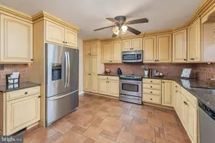 747 Willow Dr, Greenwich Township, NJ 08027 - Photo 10