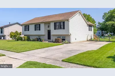 747 Willow Drive, Greenwich Township, NJ 08027 - Photo 2