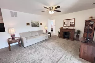 20 Devon Pl, Sewell, NJ 08080 - Photo 2
