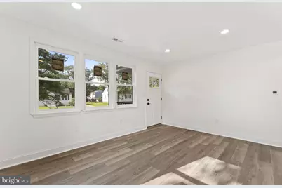 353 Florence Boulevard, Monroe Township, NJ 08094 - Photo 4