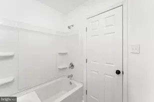 353 Florence Blvd, Monroe Township, NJ 08094 - Photo 14