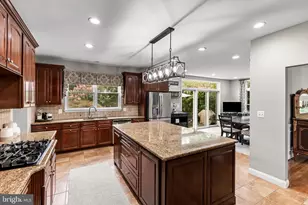 108 Preakness Dr, Harrison Township, NJ 08062 - Photo 4