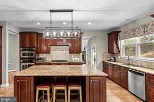 108 Preakness Dr, Harrison Township, NJ 08062 - Photo 8