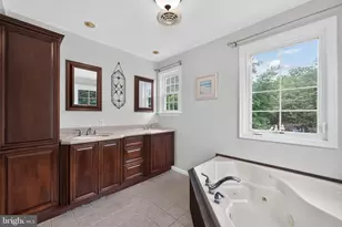 258 Karen Dr, Monroe Township, NJ 08094 - Photo 16
