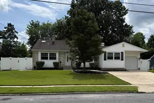 417 Greenview Rd, Blackwood, NJ 08012 - Photo 2