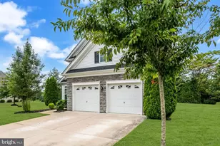 111 Weatherby Ln, Glassboro, NJ 08028 - Photo 2