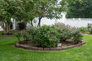 409 Glasgow Rd, Monroe Township, NJ 08094 - Photo 4
