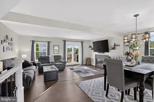 22 Canterbury Ct, Glassboro, NJ 08028 - Photo 8