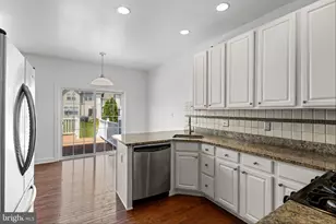 305 Keswick Dr, Woolwich Township, NJ 08085 - Photo 12