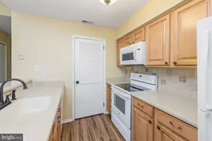 448 Durham Ct, West Deptford, NJ 08051 - Photo 10