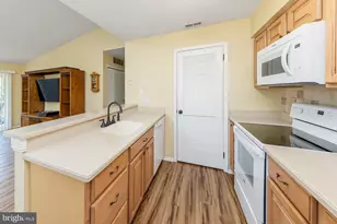448 Durham Ct, West Deptford, NJ 08051 - Photo 8