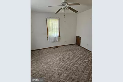 284 Floodgate Road, Swedesboro, NJ 08085 - Photo 6