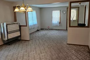 284 Flood Gate Rd, Swedesboro, NJ 08085 - Photo 2