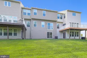 1607 Exposition Dr, Monroe Township, NJ 08094 - Photo 14