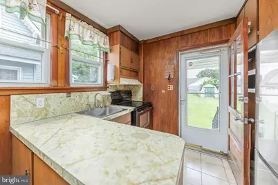 315 Billingsport Road, Paulsboro, NJ 08066 - Photo 8