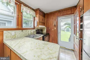 315 Billingsport Rd, Paulsboro, NJ 08066 - Photo 8