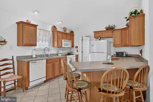 120 Parasol Pl, Sewell, NJ 08080 - Photo 8