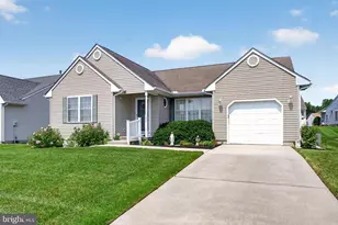 120 Parasol Pl, Sewell, NJ 08080 - Photo 2