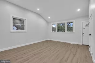 11 Pleasant Valley Dr, West Deptford Township, NJ 08096 - Photo 14