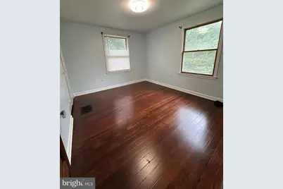 541 W Jersey Avenue, Woodbury Heights, NJ 08097 - Photo 16