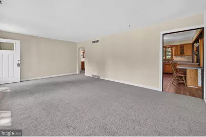 1180 Bennett Drive, Woodbury, NJ 08096 - Photo 6