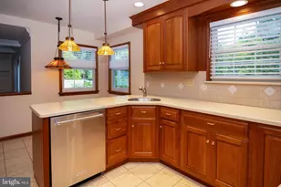 223 Champion Way, Sewell, NJ 08080 - Photo 8