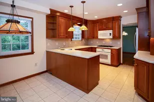 223 Champion Way, Sewell, NJ 08080 - Photo 6