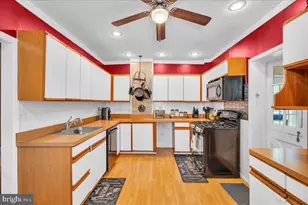 534 Delsea Dr, Westville, NJ 08093 - Photo 10