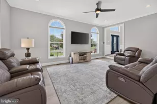 712 Rachael Dr, East Greenwich Township, NJ 08056 - Photo 6