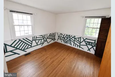 300 Wilson Avenue, Woodbury Heights, NJ 08097 - Photo 8