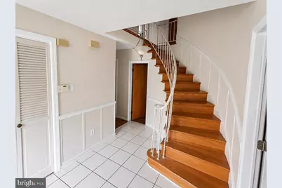 300 Wilson Avenue, Woodbury Heights, NJ 08097 - Photo 4