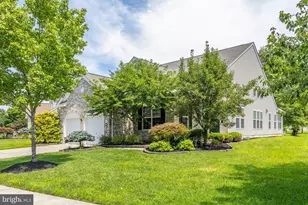 5 Maplegrove Ct, Woolwich Township, NJ 08085 - Photo 2