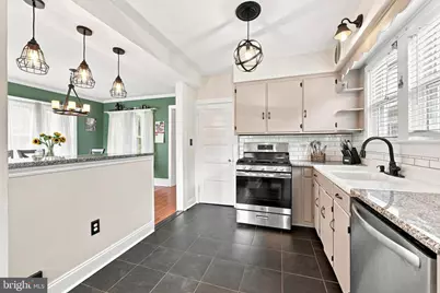 223 S Davis Street, Woodbury, NJ 08096 - Photo 6