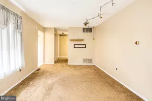 966 N Beecham Rd, Monroe Township, NJ 08094 - Photo 8