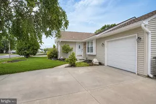 966 N Beecham Rd, Monroe Township, NJ 08094 - Photo 4