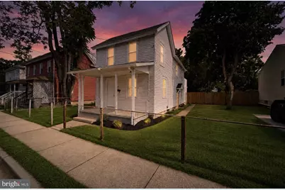 210 W Buck Street, Paulsboro, NJ 08066 - Photo 1