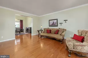 1104 Jasmine Ct, Harrison Township, NJ 08062 - Photo 4